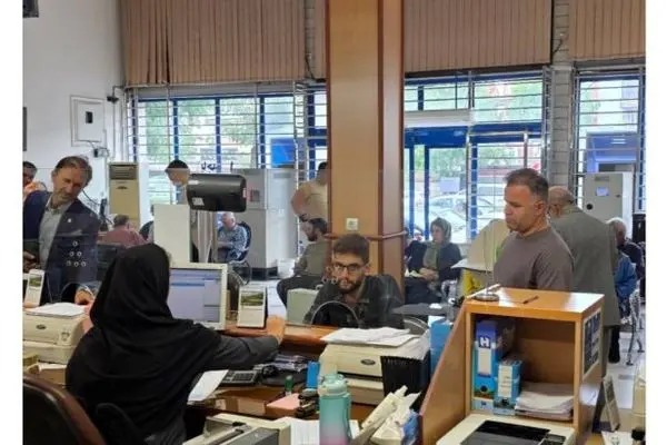 فعالیت ۵۰ درصد شعب بانک صادرات ایران تا چهارم تیرماه برای خدمت به مردم تهران
