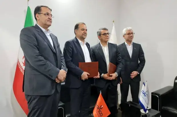 شرکت مدیریت توسعه صنایع پتروشیمی ۴ تفاهم‌نامه همکاری با شرکت‌های داخلی امضا کرد
