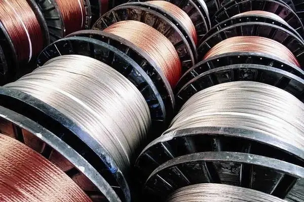  ورود پربازده مس و آلومینیوم به سال ۲۰۲۶
