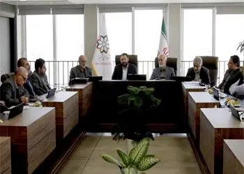 پیگیری تأمین بیش از ۱۰۰ دستگاه واگن برای خطوط ریلی/ تزریق مالی به پروژه‌های مدیریت شهری شیراز
