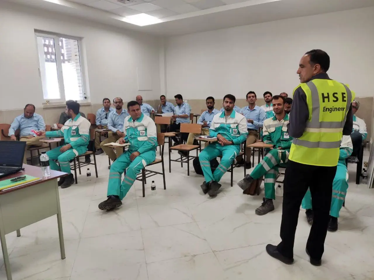 برگزاری ۲ دوره آموزشی ایمنی در پایگاه جدید امداد و نجات طبس
