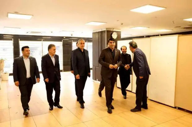 دیدار نوروزی مدیرعامل بانک توسعه تعاون با همکاران ستادی
