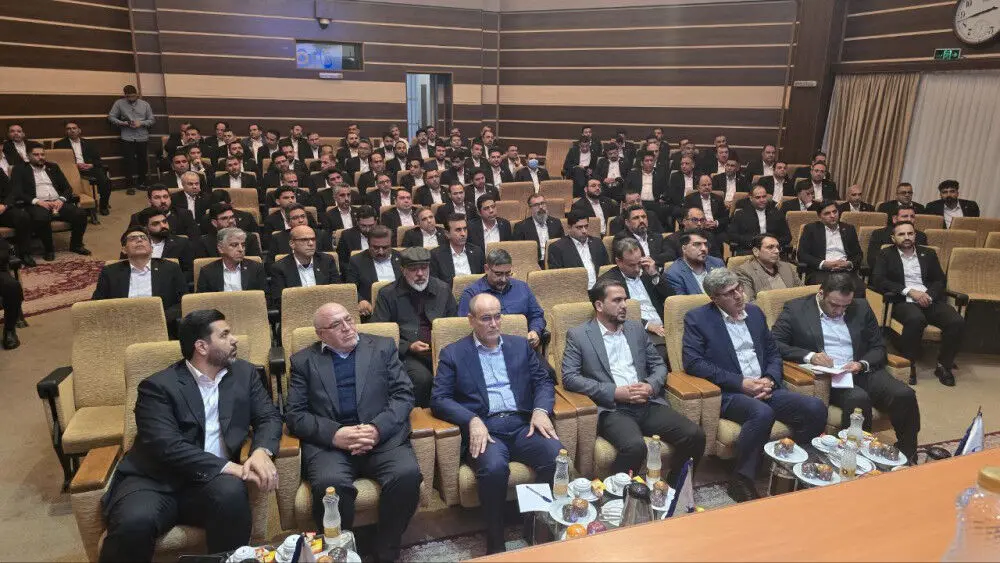 با همت تیم مدیریتی جدید و تلاش همکاران موسسه اعتباری ملل مسیر تحول هموار خواهد شد
