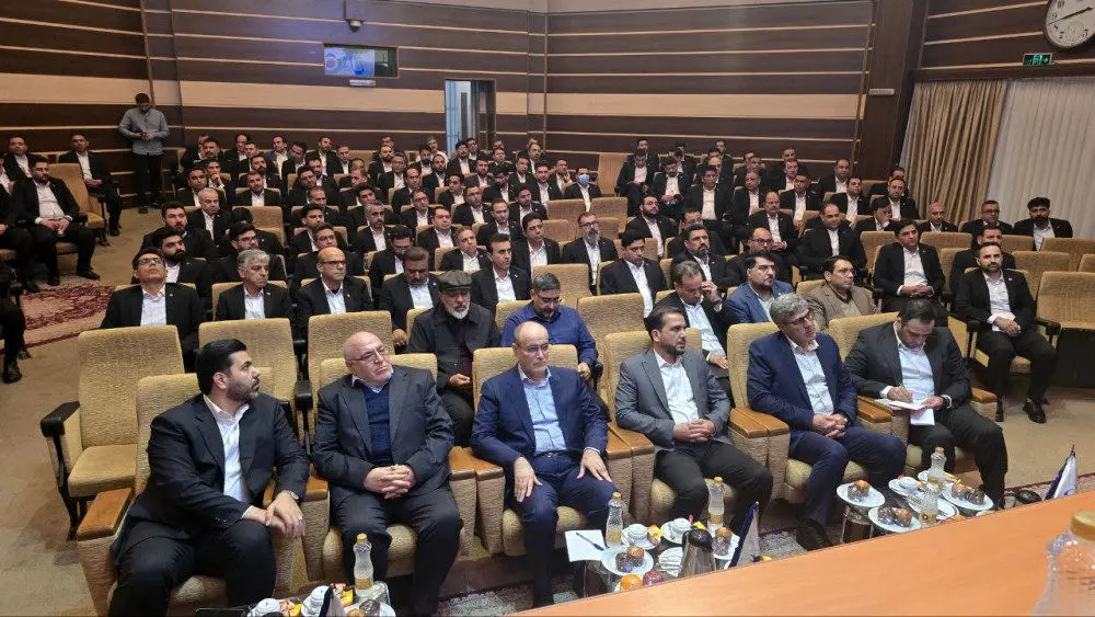 با همت تیم مدیریتی جدید و تلاش همکاران موسسه اعتباری ملل مسیر تحول هموار خواهد شد
