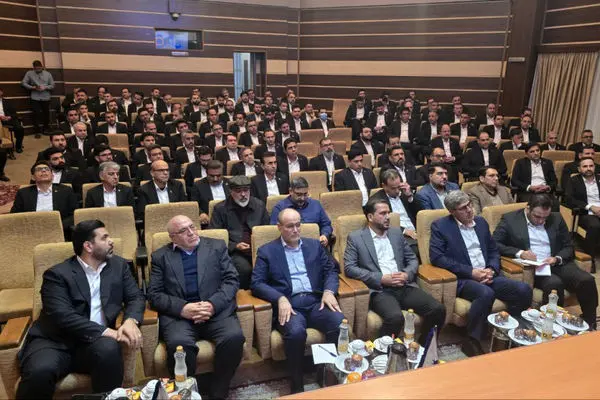 با همت تیم مدیریتی جدید و تلاش همکاران موسسه اعتباری ملل مسیر تحول هموار خواهد شد
