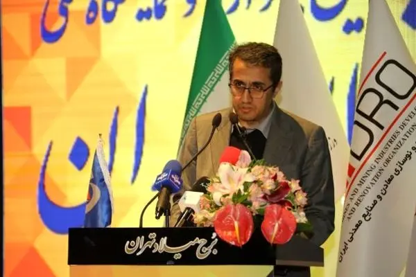 مهندس آقاجانلو: بومی‌سازی؛ اولویت اصلی صنعت فولاد برای آینده/ صرفه جویی ۸۰۰ میلیون دلاری با بومی سازی فولاد تا پایان امسال
