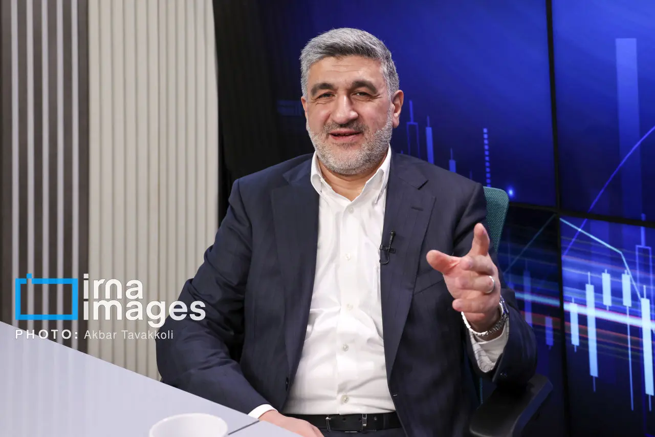 احتمال بازگشایی بورس تا ۱۰ روز آینده/ بازار سهام نه مرحله ای بلکه یکجا باز می‌شود