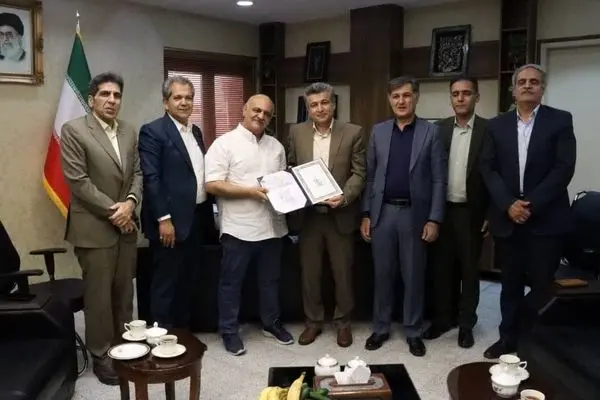 تقویت پیوند با مشتریان کلیدی یزد در چارچوب «طرح کرامت» بیمه ایران

