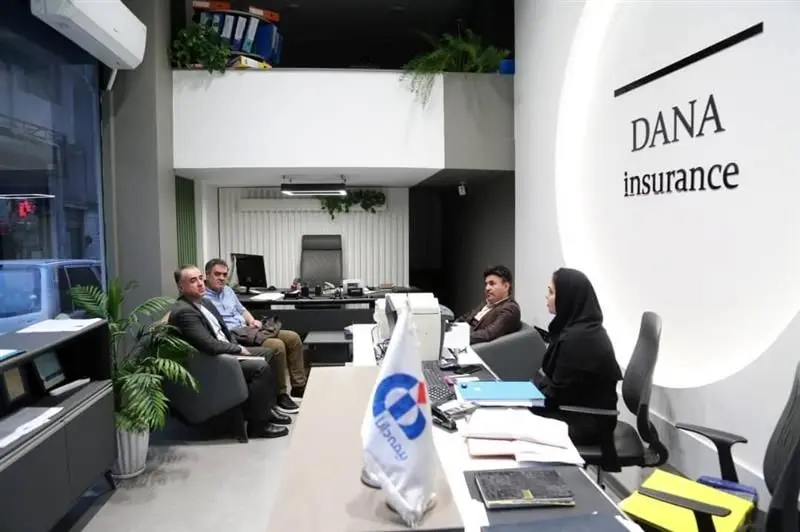 رئیس کل بیمه مرکزی از شعب بیمه نوشهر و چالوس بازدید کرد
