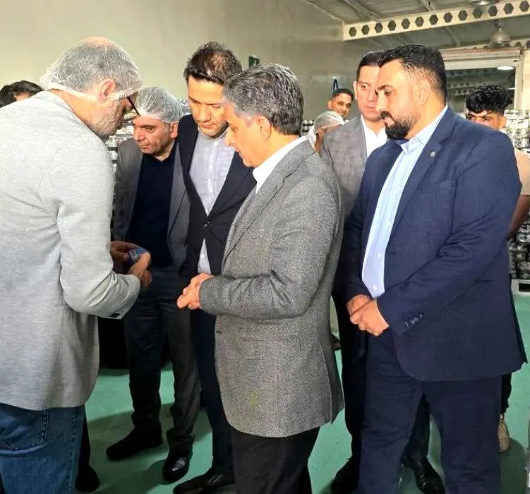 سفر اعضای کمیته اعتبارات بانک صنعت و معدن به چابهار و بازدید از دو طرح تولیدی
