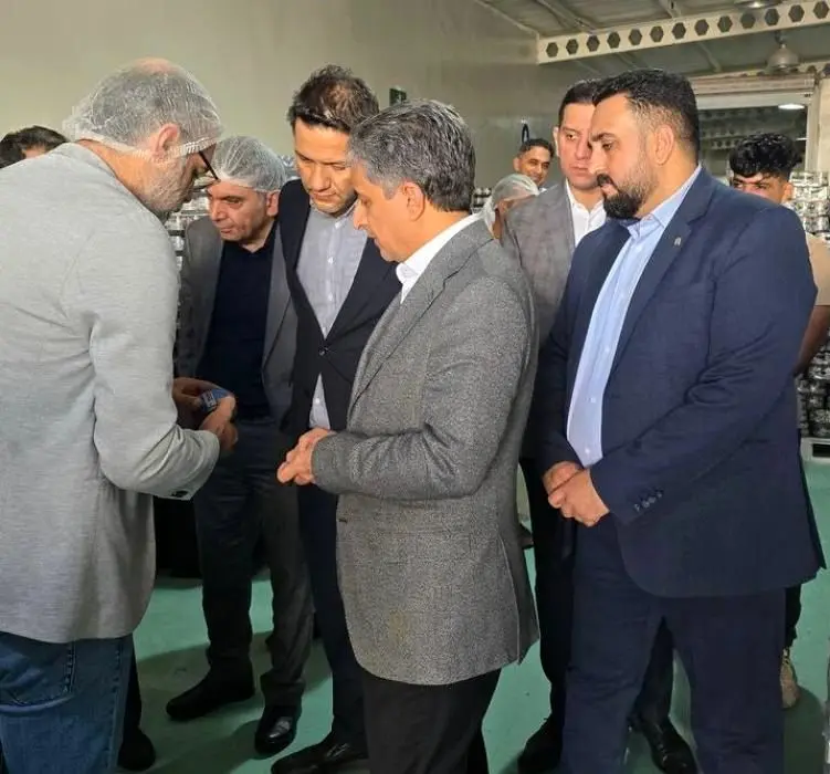 سفر اعضای کمیته اعتبارات بانک صنعت و معدن به چابهار و بازدید از دو طرح تولیدی
