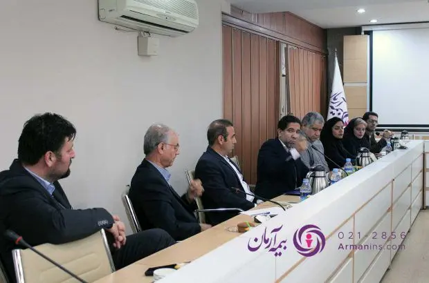 همدلی و همفکری؛ گفتوگوی نزدیک مدیرعامل بیمه آرمان با نمایندگان