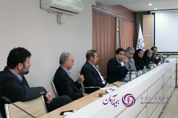 همدلی و همفکری؛ گفت‌وگوی نزدیک مدیرعامل بیمه آرمان با نمایندگان
