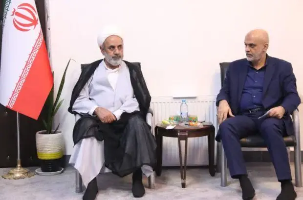 دیدار مدیر عامل شرکت ملی مس با امام جمعه و فرماندار رفسنجان
