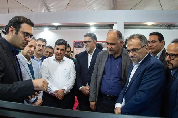 حضور مدیرعامل پتروشیمی نوری در افتتاحیه سومین جشنواره سلامت پتروشیمی های منطقه پارس
