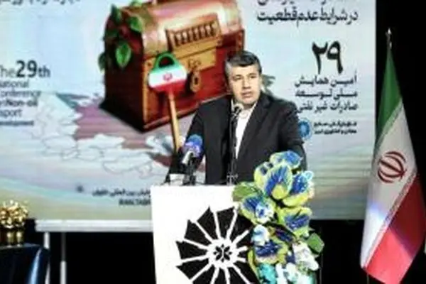 الگوی تامین مالی بانکی در حوزه صادرات باید تغییر کند
