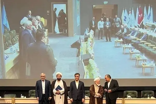 انتخاب بانک کشاورزی به‌عنوان بانک برتر در اجرای قانون بانکداری بدون ربا
