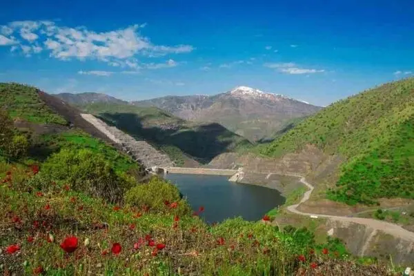 نقش ماندگار «شرکت آب‌ و نیرو» در خدمت‌رسانی به مردم سردشت

