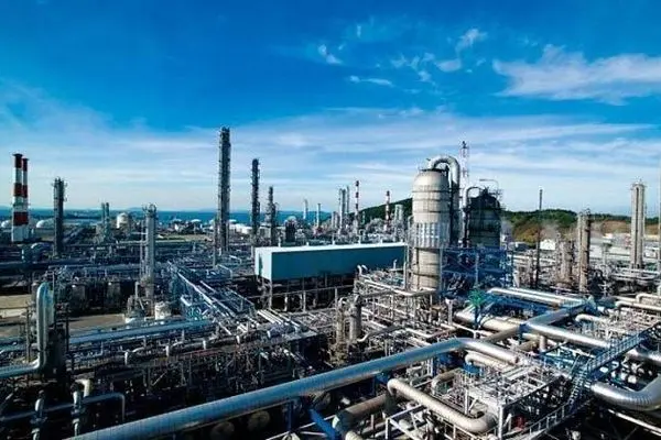 هلدینگ خلیج فارس پرچمدار نوآوری و ساخت ملی
