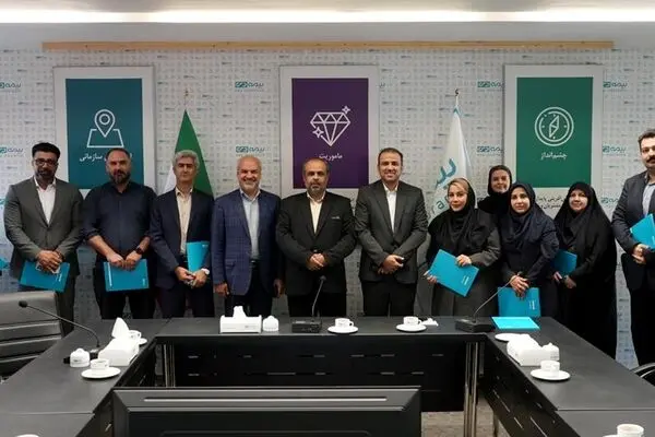 برگزاری مراسم اهدای جوایز به برندگان مسابقه عکاسی راهپیمایی یوم الله ۲۲ بهمن

