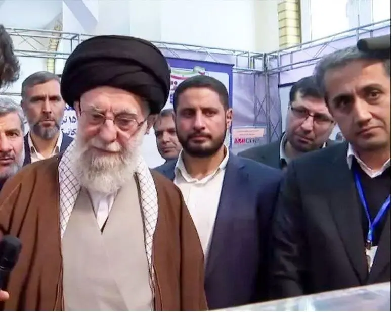 ارایه گزارش “مدل ایمیدرو برای جذب سرمایه بخش خصوصی در معدن” به رهبر انقلاب

