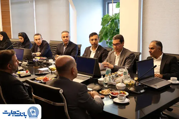 تمرکز بانک تجارت بر پشتیبانی مالی از صنعت نفت و گاز در شرایط حساس
