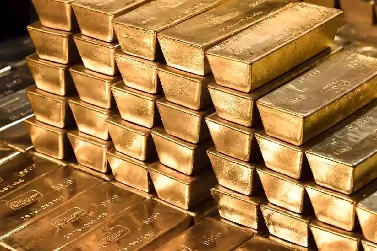 قیمت طلای جهانی به ۲۰۰۲ دلار رسید/ شرط تثبیت قیمت طلا در کانال ۲۰۰۰ دلاری
