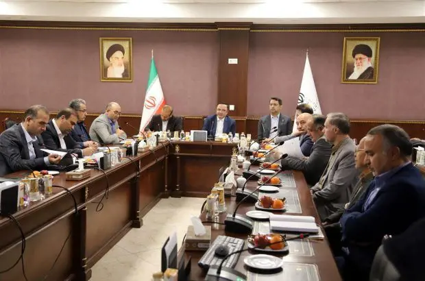 جهش مناطق آزاد برای تحقق «سرمایهگذاری برای تولید» / فرصتهای سرمایهگذاری در مناطق آزاد نیازمند تحول و بروزرسانی است