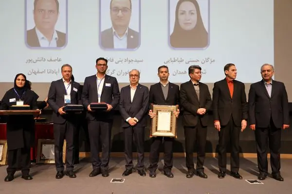 تجلیل از روسای شعب برتر بانک سینا در شانزدهمین گردهمایی روسای موفق شعب بانک‌ها
