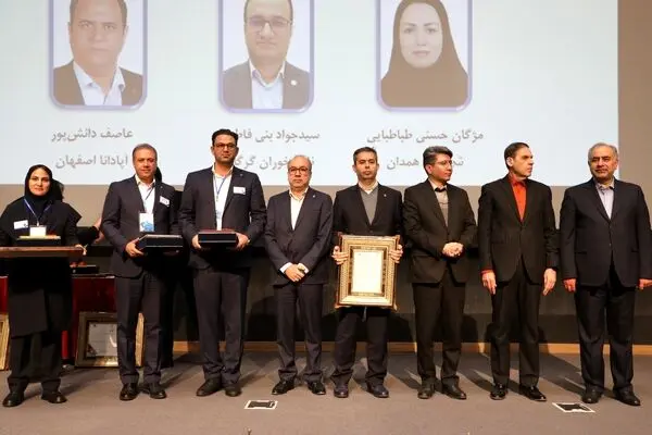 تجلیل از روسای شعب برتر بانک سینا در شانزدهمین گردهمایی روسای موفق شعب بانک‌ها

