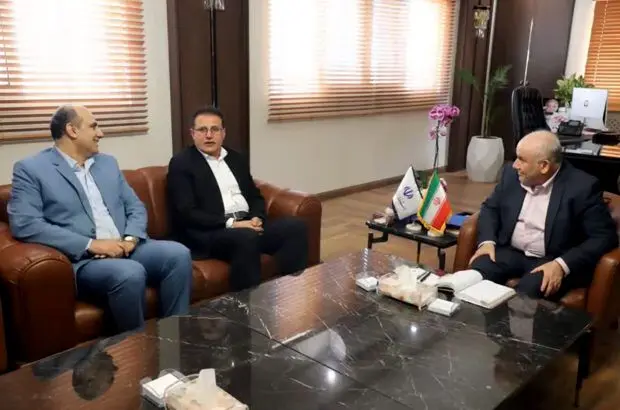 دیدار مدیرعامل بیمه دانا با استاندار مازندران و بازدید از مراکز درمانی طرف قرارداد
