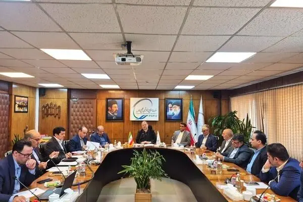 حمله دشمن به هیچ عنوان به مزیت عمده هلدینگ خلیج فارس لطمه نزد/ ارزش بنیادین دارایی‌ها و سود حفظ شد/ نمادهای بورسی گروه صنایع پتروشیمی خلیج‌فارس آماده بازگشایی می‌شوند/ امکان تأمین کامل نیاز بازار داخلی PET فراهم شد
