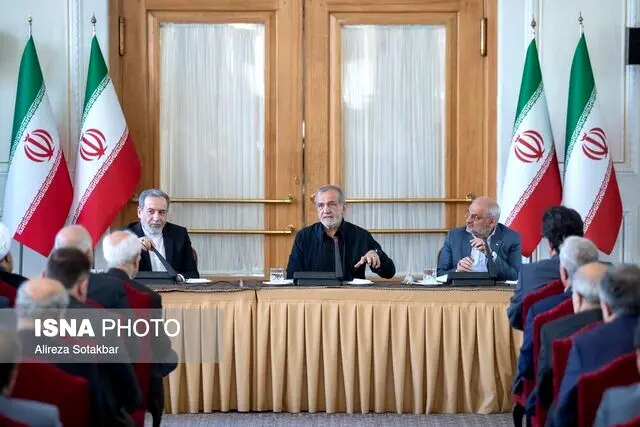 آمادگی پزشکیان برای سفر به افغانستان
