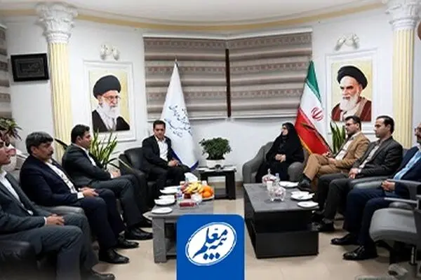 دیدار معاونان بیمه معلم با مدیرکل آموزش و پرورش استان گیلان
