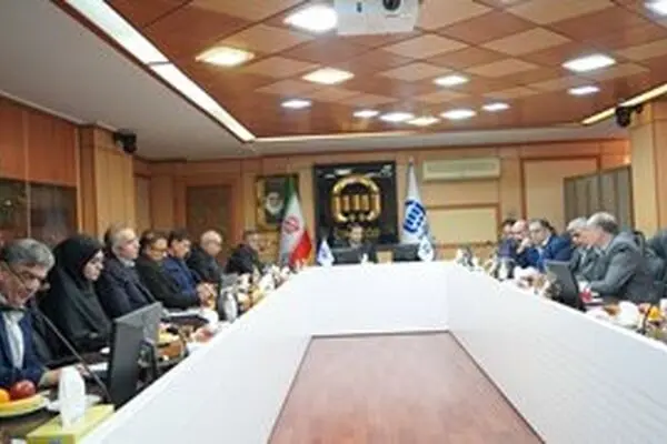 رونمایی رسمی از «بیمه مسئولیت دارندگان و سرویس‌کاران آسانسور»؛ پنجمین خدمت برخط بیمه آسیا
