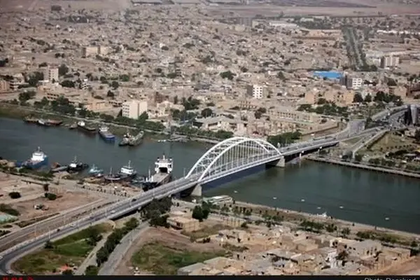 بیش از ۱۱۰۰ خودروی دپو شده از گمرک خرمشهر خارج شد / ترخیص کالاهای اساسی و مواد اولیه تولید در منطقه آزاد اروند سرعت گرفت

