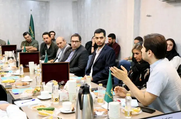 گردهمایی مدیران ارشد در حوزه کسب‌وکار دیجیتال با تمرکز بر هوش مصنوعی
