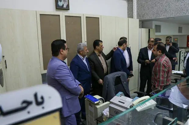 در حاشیه مراسم آیین تکریم و معارفه رئیس امور شعب بانک ملی یزد: دومین شعبه صرافی بانک ملی ایران افتتاح شد
