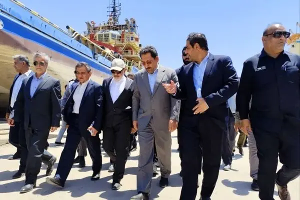 استان خوزستان با نگاهی ویژه مورد توجه قرار گیرد
