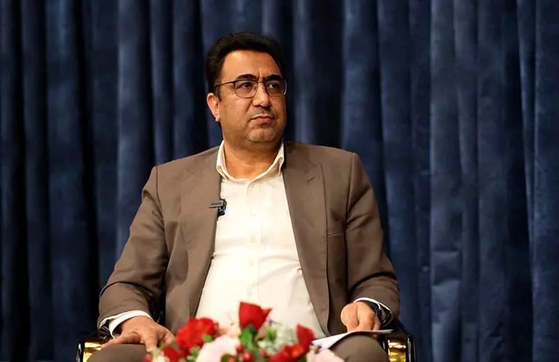تمام درآمد شرکت سنگ آهن به حساب بانک های بافق واریز می شود
