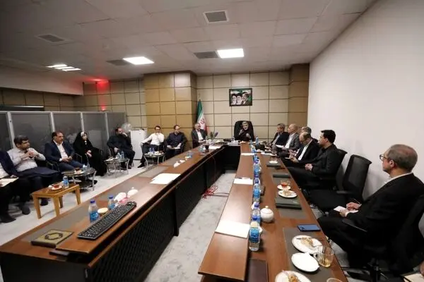 جلسه هم‌اندیشی مدیران سازمان بورس و ارکان با نهادهای مالی برگزار شد