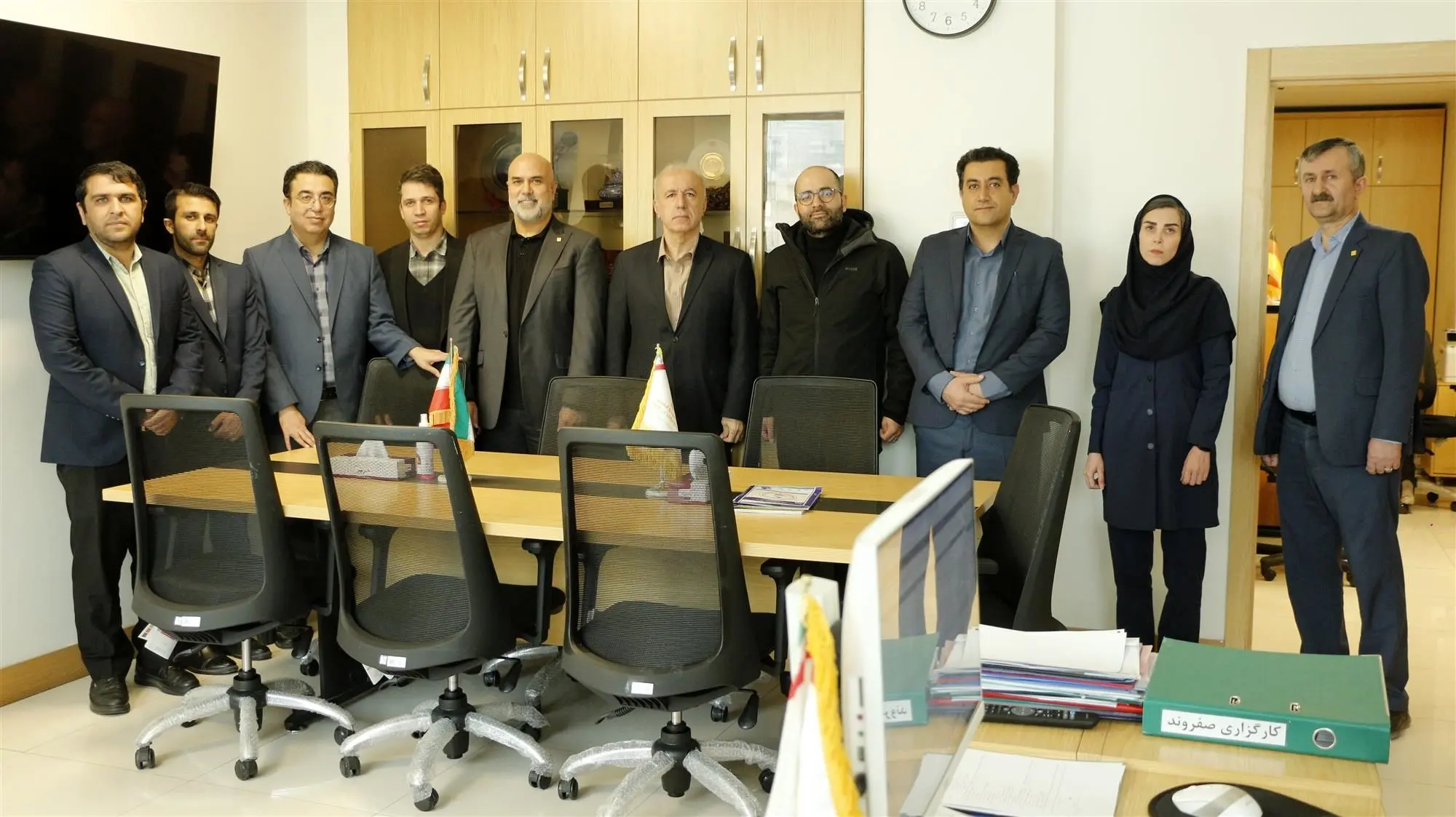 استمرار خدمت‌رسانی به صنعتگران مرهون انضباط مالی و ارزی است
