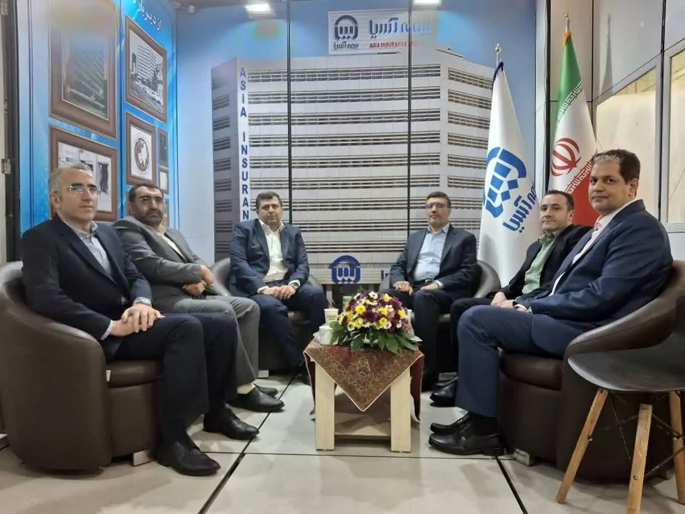 حضور فعال بیمه آسیا در همایش بیمه و توسعه
