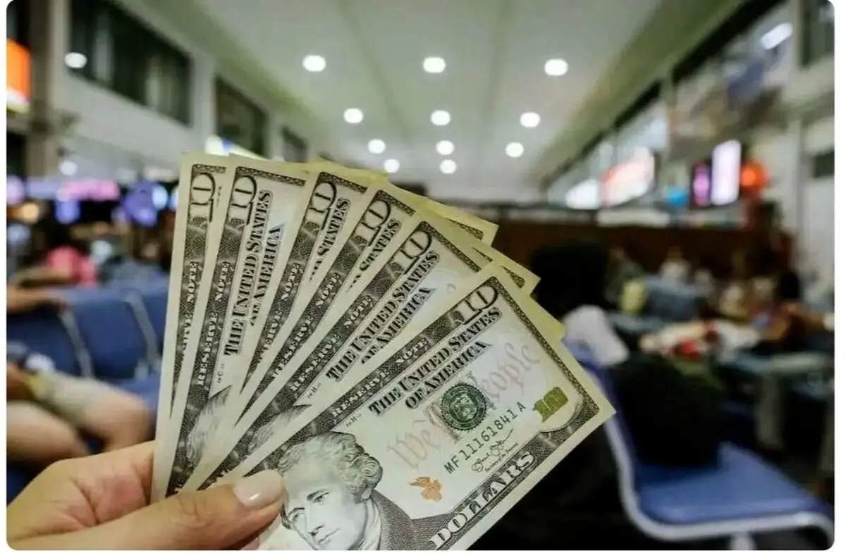 ثبات نسبی بازار ارز با وجود ۷ شوک‌ سیاسی در یک سال اخیر
