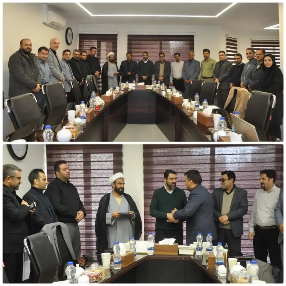 تقدیر از مدیر روابط عمومی مجتمع بواسطه ترویج جهاد تبیین
