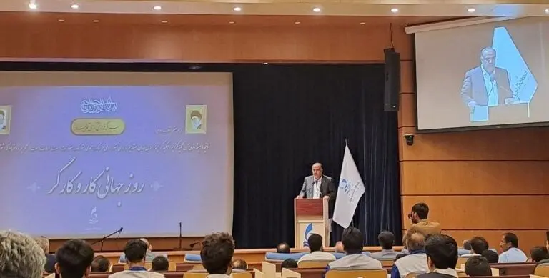 سخنان اربابی کام کارگران منطقه آزادچابهار را با طعم همدلی و توسعه شیرین کرد

