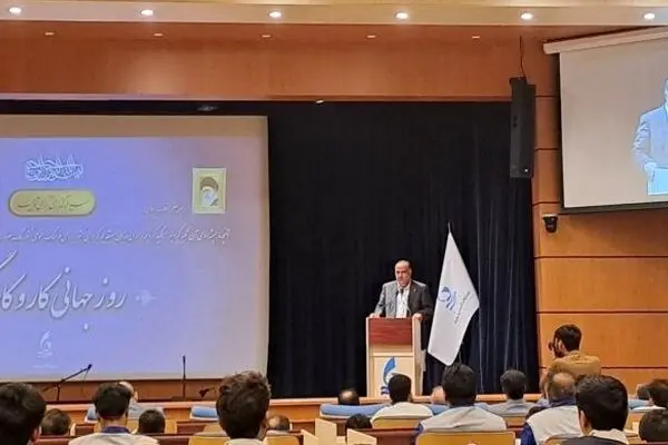سخنان اربابی کام کارگران منطقه آزادچابهار را با طعم همدلی و توسعه شیرین کرد
