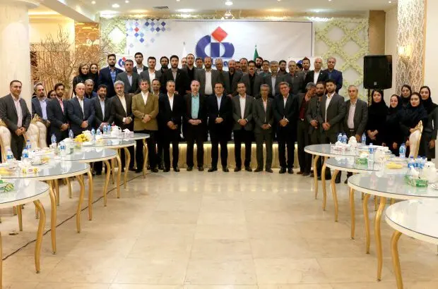 مدیرعامل بیمه دانا در نشست هم‌اندیشی رؤسای شعب و شبکه فروش استان سمنان اعلام کرد: