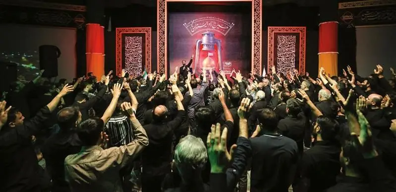 بزرگترین اجتماع سالانه خانوادگی گروه فولاد مبارکه در مراسم سوگواری امام حسین (علیهالسلام)