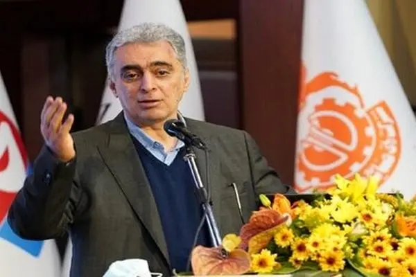 هشدار مدیرعامل «و معادن» درباره کاهش قیمت سنگ‌آهن تا ۸۰ دلار

